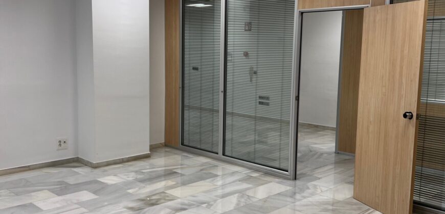Oficina comercial centro de Málaga