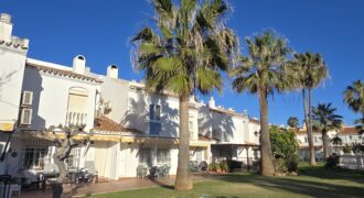 Chalet en primera linea de playa